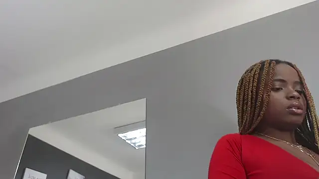 LindaBird online show from 8, 3, 2025
