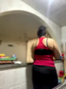 Snapshot of Carola-Ross chatting on 9, 10, 2025 Carola-Ross online show from 9, 10, 2025