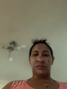 Snapshot of Carola-Ross chatting on 7, 10, 2025 Carola-Ross online show from 7, 10, 2025