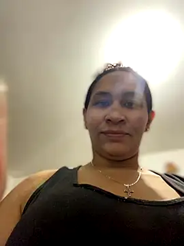 Snapshot of Carola-Ross chatting on 9, 11, 2025 Carola-Ross online show from 9, 11, 2025