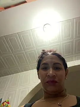 Carola-Ross online show from 25, 4, 2026