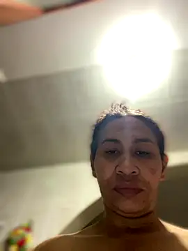 Snapshot of Carola-Ross chatting on 14, 9, 2025 Carola-Ross online show from 14, 9, 2025