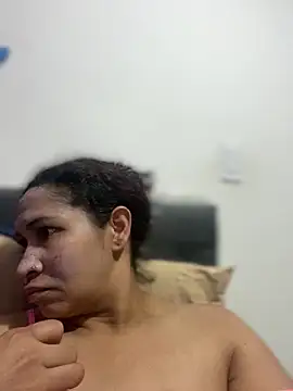 Snapshot of Carola-Ross chatting on 19, 10, 2025 Carola-Ross online show from 19, 10, 2025