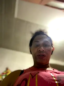 Snapshot of Carola-Ross chatting on 16, 10, 2025 Carola-Ross online show from 16, 10, 2025