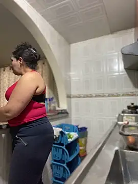 Snapshot of Carola-Ross chatting on 10, 11, 2025 Carola-Ross online show from 10, 11, 2025