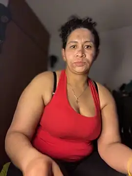 Snapshot of Carola-Ross chatting on 29, 10, 2025 Carola-Ross online show from 29, 10, 2025