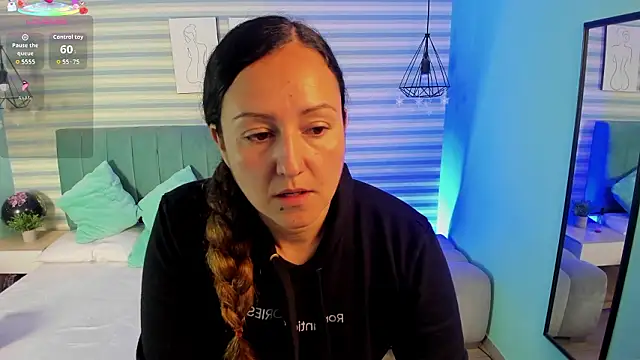 abby apple online show from 2, 2, 2026