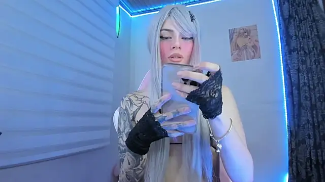 mikusitq  online show from 24, 9, 2025