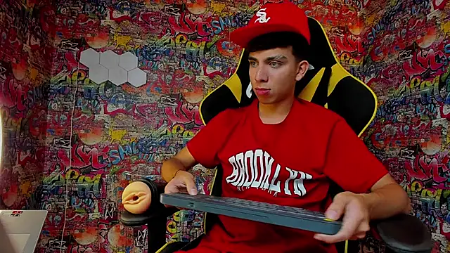 Angel boyy2 online show from 10, 2, 2025