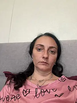 Miroslava1247 online show from 13, 5, 2026