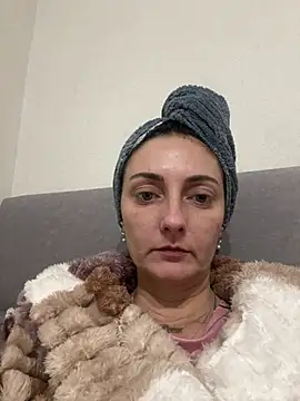 Miroslava1247 online show from 13, 1, 2026