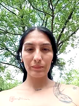 single mother indecent online show from 4, 6, 2026