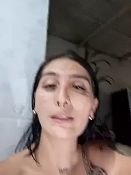 single mother indecent online show from 18, 3, 2026