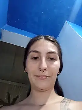 single mother indecent online show from 29, 4, 2026