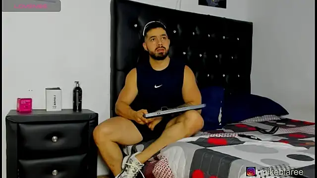 mikeblaree online show from 4, 4, 2026