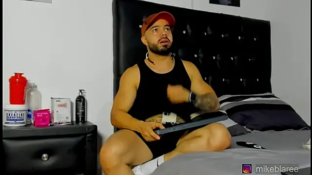 mikeblaree online show from 24, 3, 2026