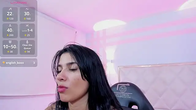 Snapshot of Gaby_tay1 chatting on 9, 5, 2026 Gaby tay1 online show from 9, 5, 2026