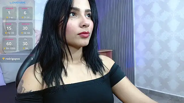 Snapshot of Gaby_tay1 chatting on 4, 11, 2025 Gaby tay1 online show from 4, 11, 2025