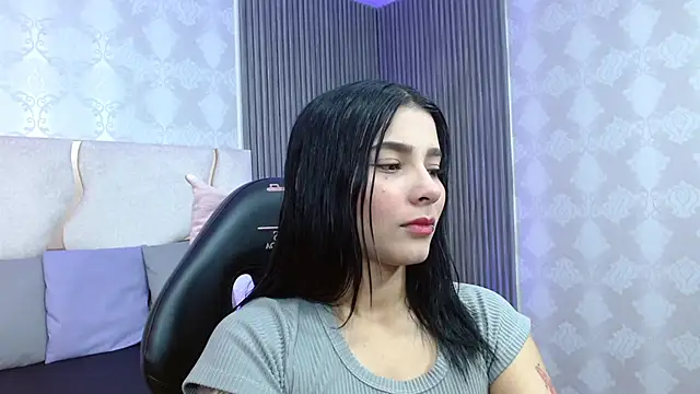 Snapshot of Gaby_tay1 chatting on 25, 10, 2025 Gaby tay1 online show from 25, 10, 2025