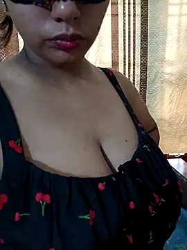xxxsrilankagirl online show from 13, 9, 2025