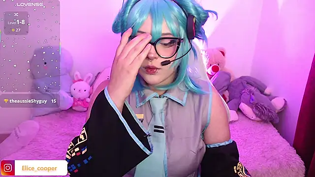 Snapshot of Elice_cooper_ chatting on 28, 10, 2025 Elice cooper  online show from 28, 10, 2025