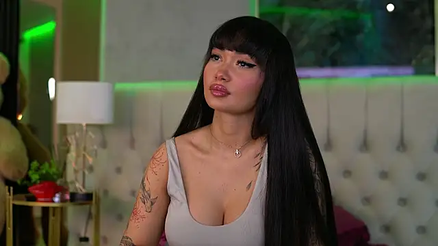 SashaFerrera online show from 21, 10, 2025