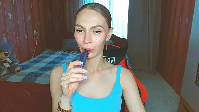 Snapshot of Lady_Sunshine_ chatting on 7, 7, 2026 Lady Sunshine online show from 7, 7, 2026