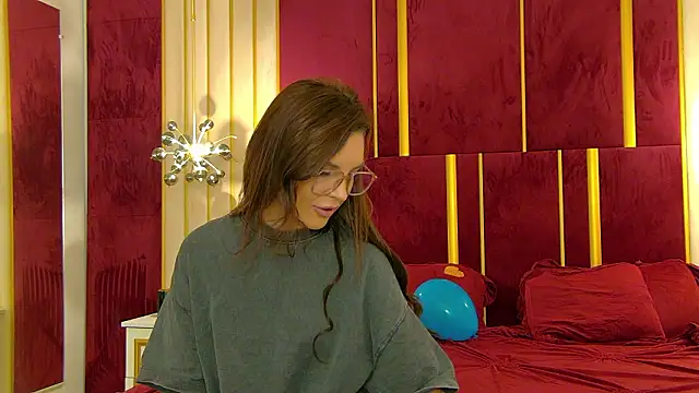 ChloeSins  online show from 11, 2, 2026