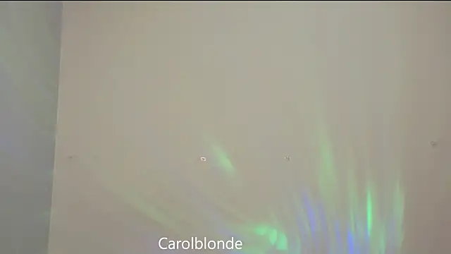 Snapshot of Carolblonde chatting on 18, 3, 2025 Carolblonde online show from 18, 3, 2025