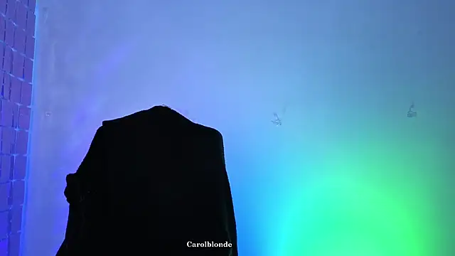 Carolblonde online show from 23, 11, 2025