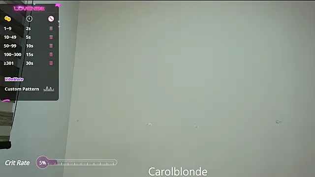 Snapshot of Carolblonde chatting on 10, 3, 2025 Carolblonde online show from 10, 3, 2025