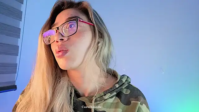 Carolblonde online show from 26, 5, 2026
