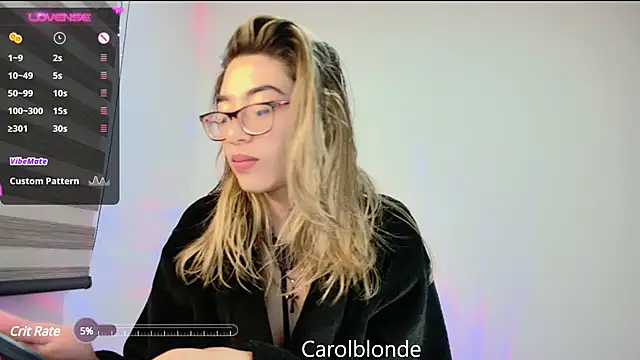 Snapshot of Carolblonde chatting on 3, 3, 2025 Carolblonde online show from 3, 3, 2025