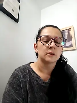 Alanna 11 online show from 8, 3, 2025