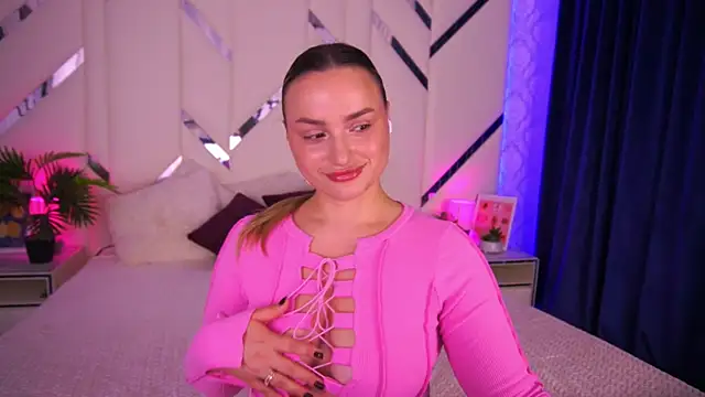 LindsieGreyy online show from 29, 10, 2025