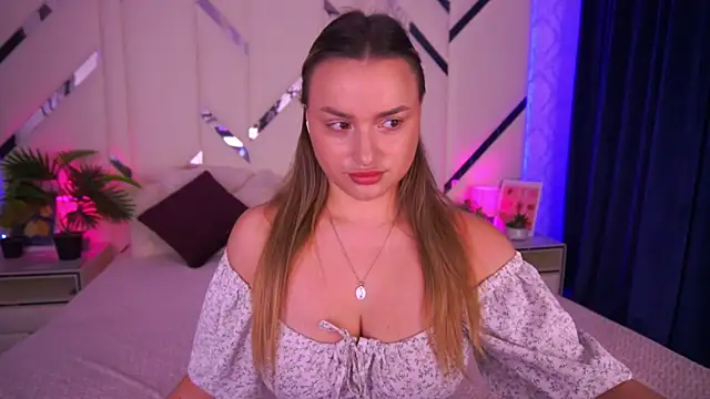 LindsieGreyy online show from 28, 10, 2025