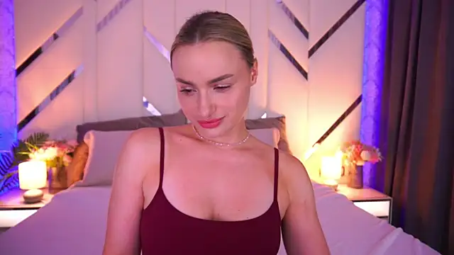 LindsieGreyy online show from 30, 6, 2026