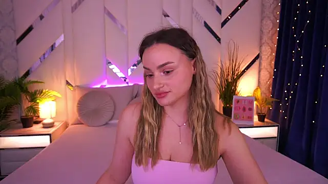 LindsieGreyy online show from 12, 2, 2026