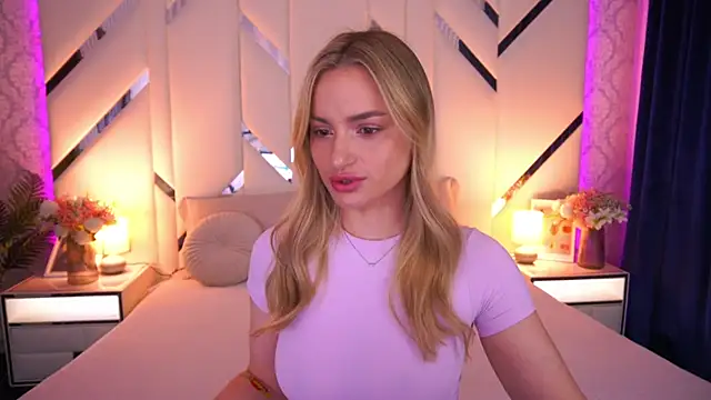 Snapshot of LindsieGreyy chatting on 24, 5, 2026 LindsieGreyy online show from 24, 5, 2026