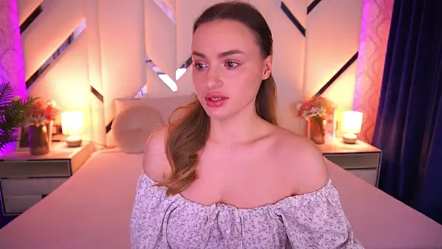 LindsieGreyy online show from 20, 4, 2026