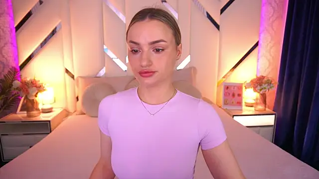 Snapshot of LindsieGreyy chatting on 17, 5, 2026 LindsieGreyy online show from 17, 5, 2026