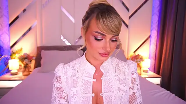 LindsieGreyy online show from 25, 7, 2026