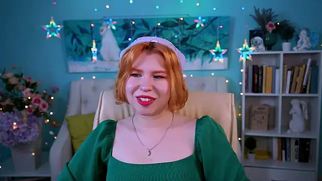 MitsukiMun online show from 17, 2, 2025