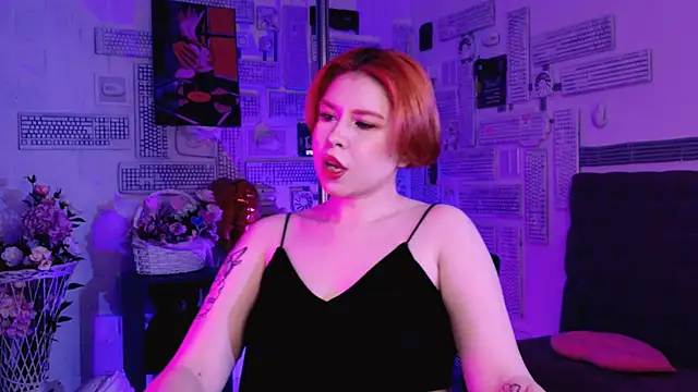 MitsukiMun online show from 25, 2, 2025