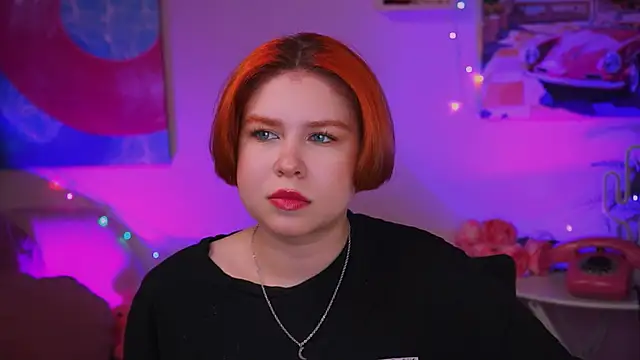 MitsukiMun online show from 8, 3, 2025