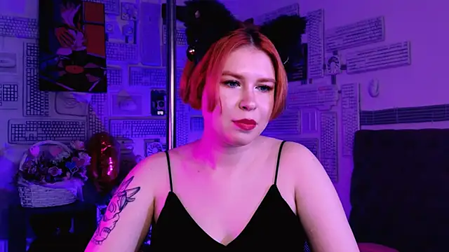 MitsukiMun online show from 26, 2, 2025