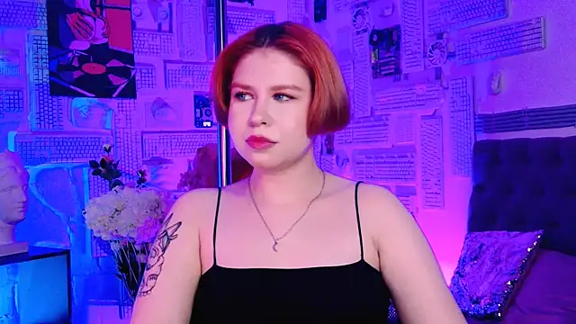 MitsukiMun online show from 9, 3, 2025