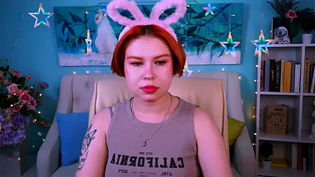 MitsukiMun online show from 28, 2, 2025