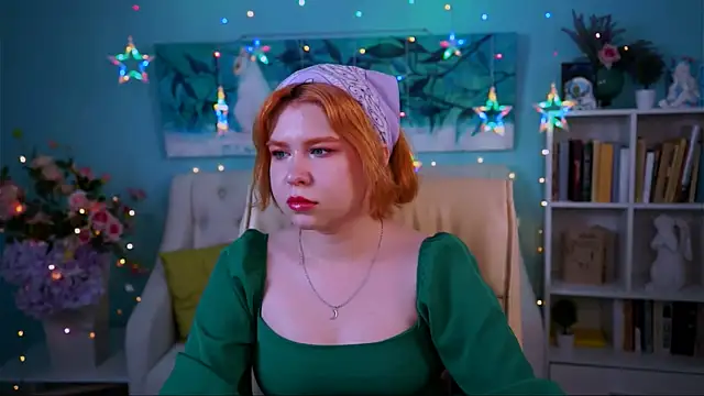 MitsukiMun online show from 17, 2, 2025