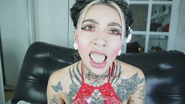 miss   angel online show from 16, 2, 2026